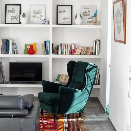 - Ambretta Campagnatico